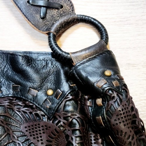 BETSEY JOHNSON Designer Leder Cut Out Nieten Hufeisen Handtasche - Bild 3 von 11