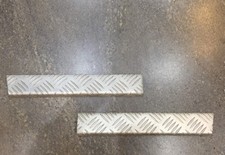 A PAIR BRAND NEW 3mm CHEQUER TREAD PLATES  FOR DEFENDER REAR CORNER BUMPER STEPS