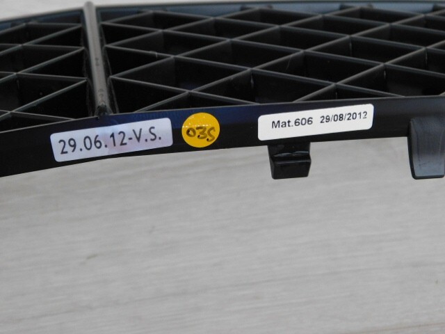 11-18 BENTLEY CONTINENTAL GT (BLACK) GRILLE OEM# 3W3807667