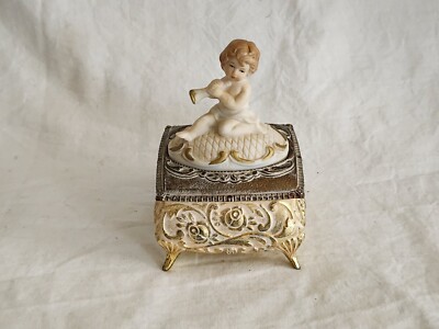 Vintage Willitts Music Box Cherub Angel White/Gold Tone Plays Clementine Works