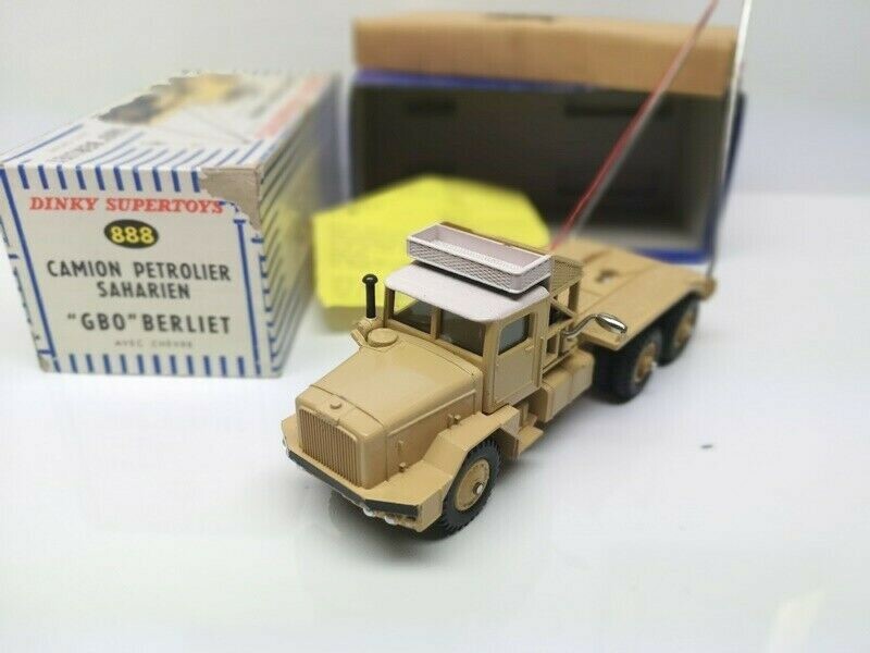 ミニカー DINKY No.888 CAMION PETROLIER SAHARIEN Dinky Toys 888, Camion Petrolier Saharien 
