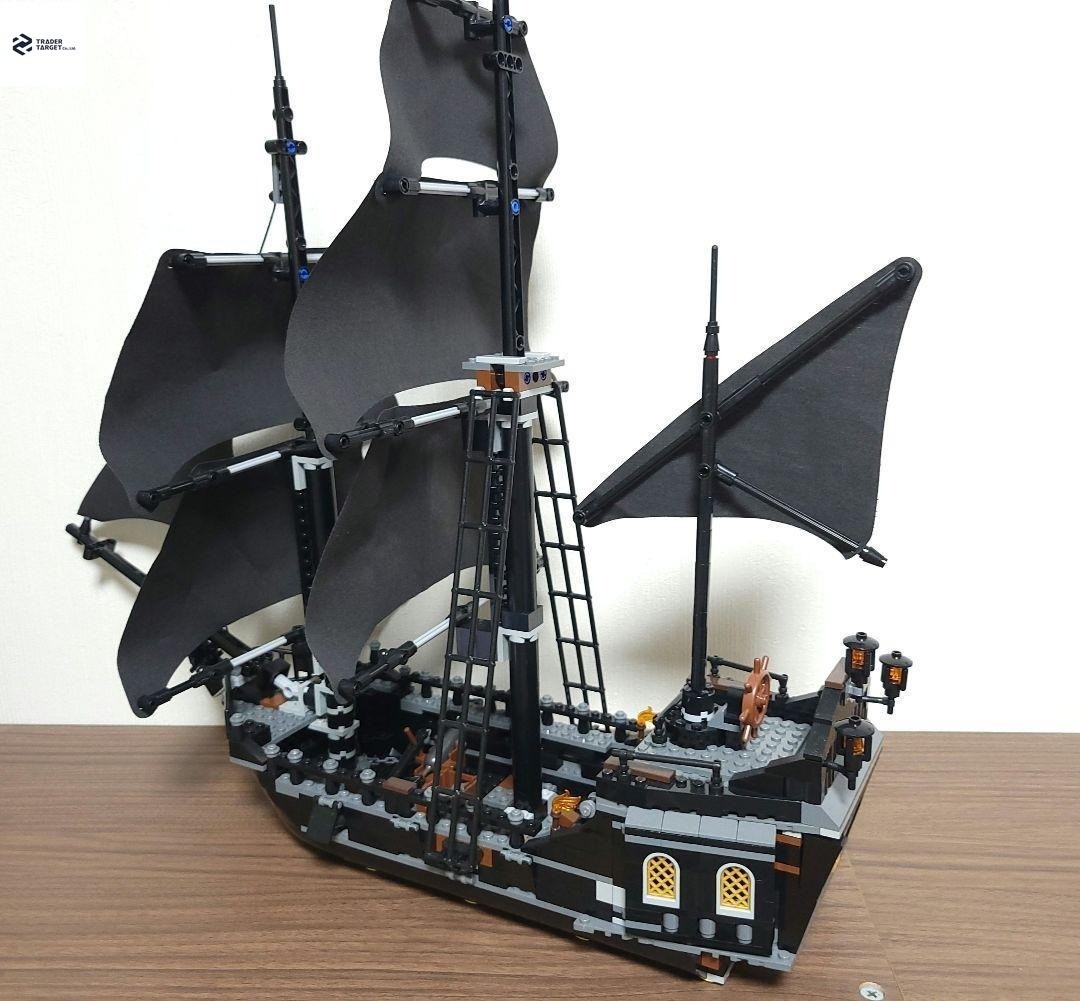 LEGO Pirates Of The Caribbean The Black Pearl 4184 In 2011 Used