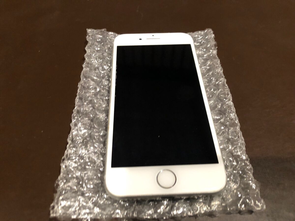 Apple iPhone 7 64GB - White Unlocked - Excellent Physical Apple iPhone 7 64GB - White Unlocked - Excellent Physical