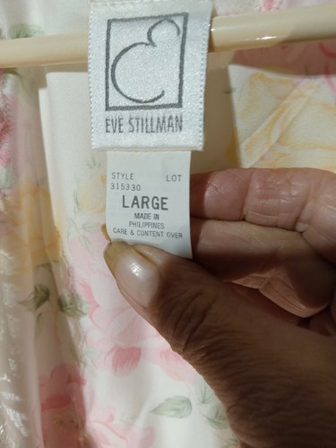 Eve Stillman Polyester Satin Robe Womans Size Large Long, Pockets Floral - Picture 6 of 7