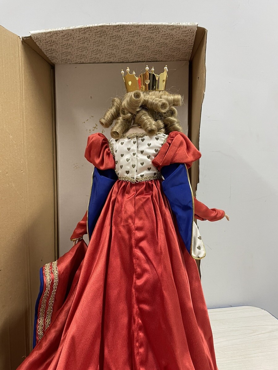 Franklin mint Heirloom Queen of heart porcelain doll 22