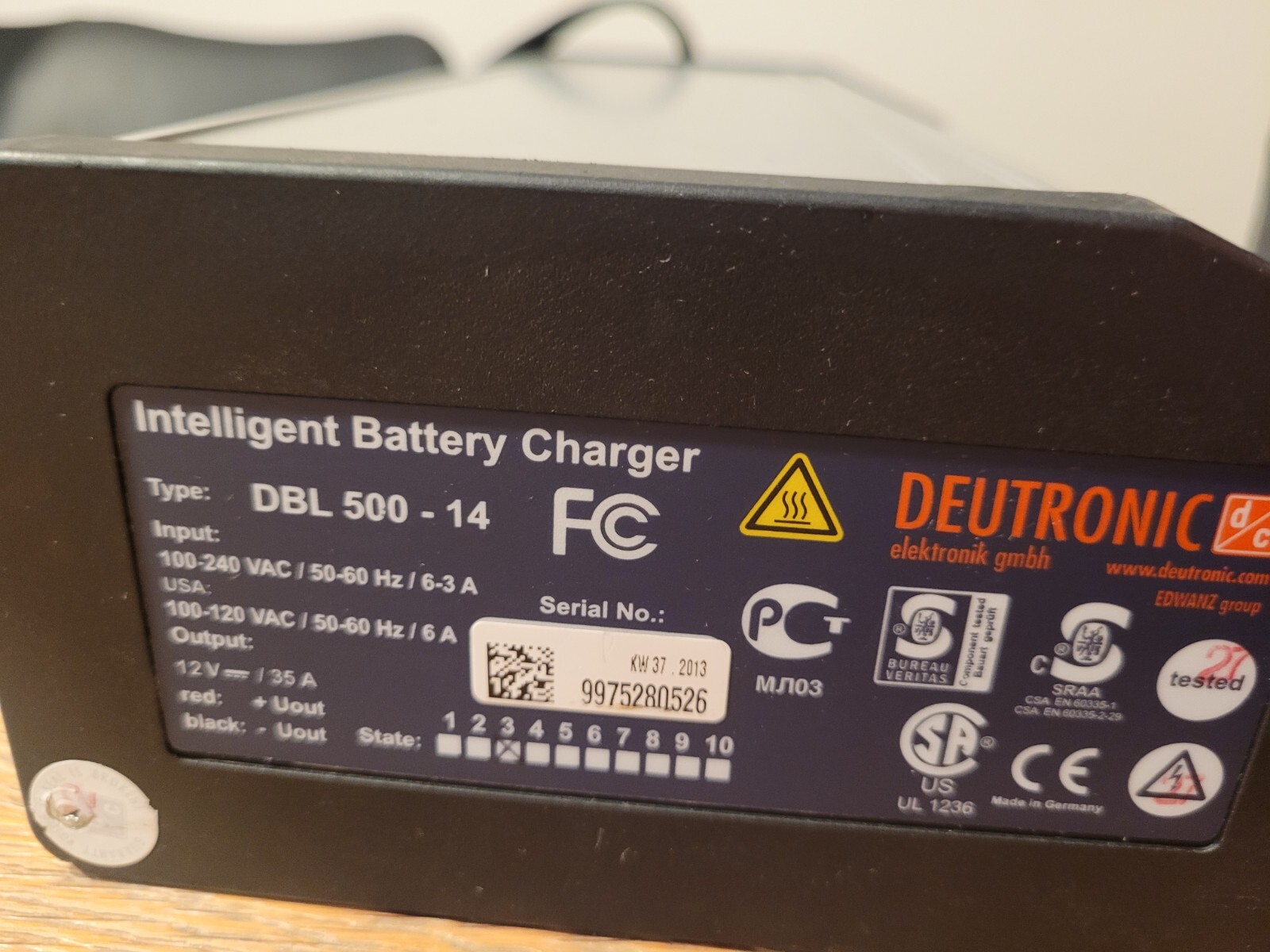 Chargeur de batterie intelligent DEUTRONIC DBL50014 Intelligent