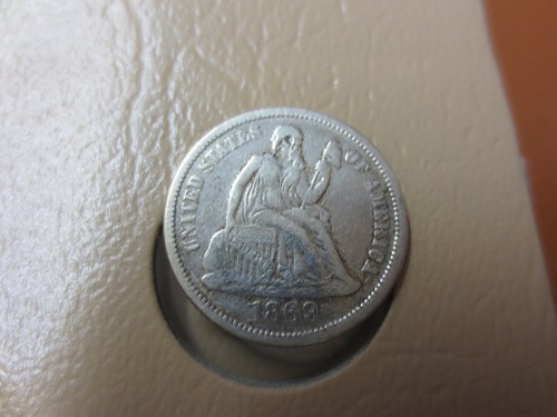1869 Seated Liberty Dime (Estate Fresh) (Set Break) (OBV Damage) XF Details - Picture 2 of 4
