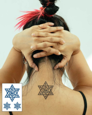 Semipermanent sich entwickelndes realistisches Tattoo: Sterne