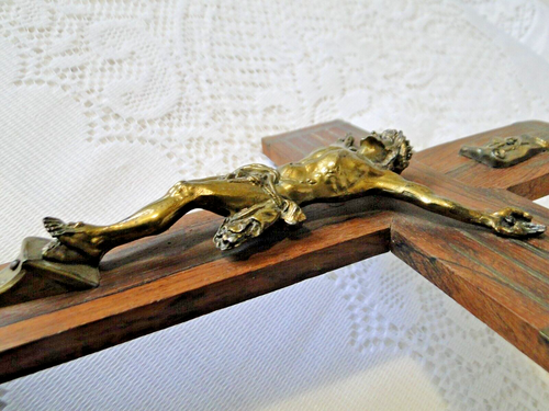 CRUCIFIX INRI Bois Jésus Christ couleur dorée N2 Religion - Photo 10 sur 10