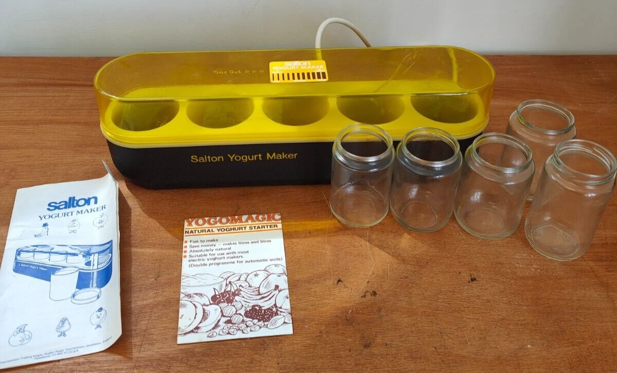VINTAGE 1970 S SALTON YOGURT MAKER WITH INSTRUCTIONS Model GM35