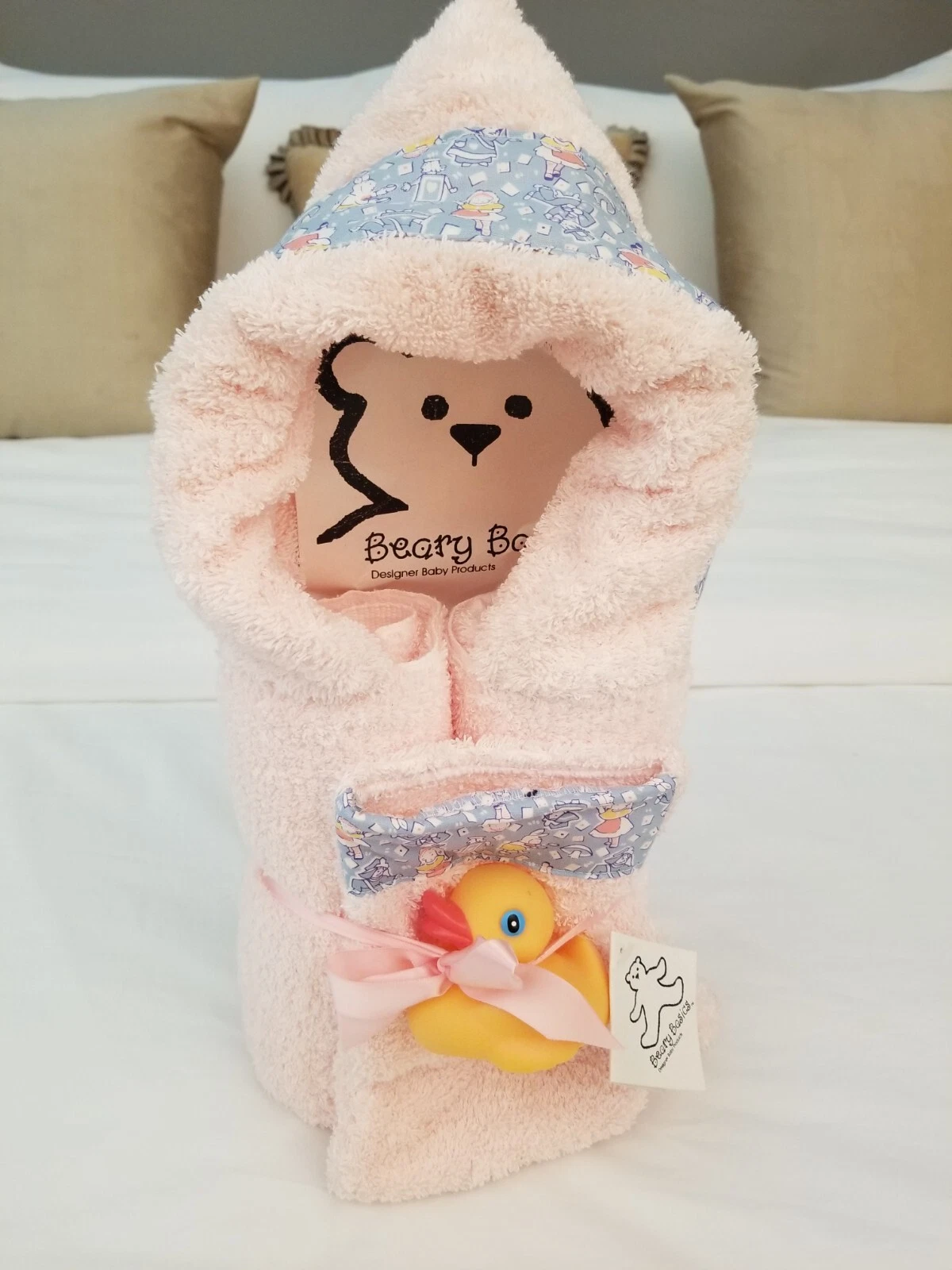 Beary Basics Baby + Children's Bath Towel in Pale Pink w/Mitt & Rubber Ducky NEW
Opens in a new wind