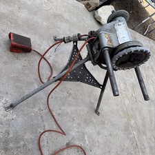 RIDGID 300 PIPE THREADING MACHINE + FOOT SWITCH & CARRIAGE/ TESTED/WORKS