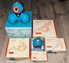 Wonder Workshop Dash and Dot Programmable Rob...