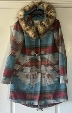 BB Dakota Women's Button Up Toggle Jacket Medium/ Small.