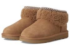 Girl's Boots UGG Kids Classic Ultra Mini Maxi Curly Little Kid/Big Kid