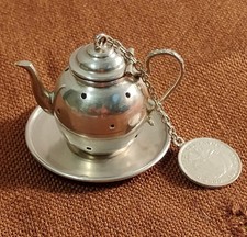 Mini Tea Ball Kettle Strainer W/ 1941-42 Colombia 900 Silver Coin - 21.6 grams