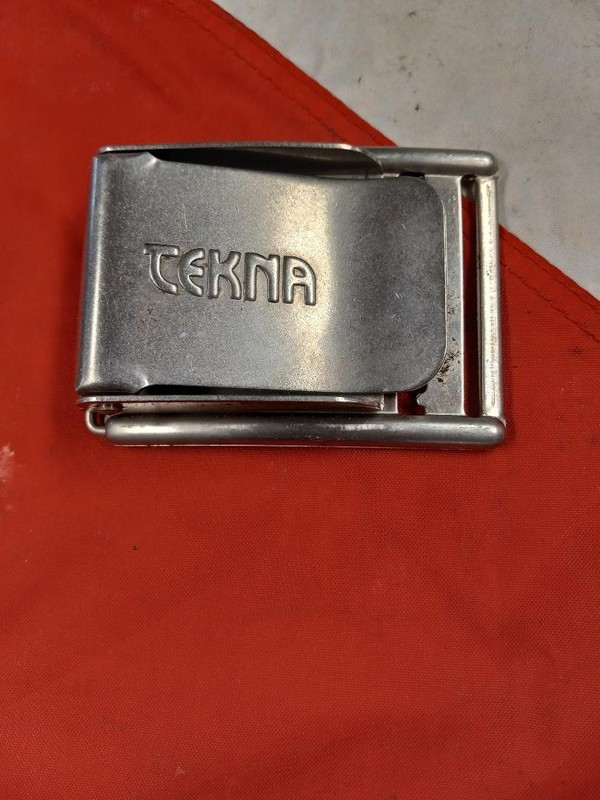 SCUBA* Vintage. Compensating TEKNA , S S. BUCKLE* VERY GOOD +