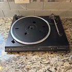 Technics Quartz Direct Drive Automatic Turntable SL-QD35 - MISSING PARTS - READ!