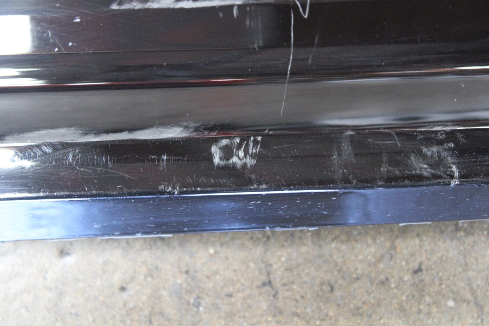 Lamborghini Urus, LH, Left, Rocker Panel, Scratches, Used, P/N 4ML853959