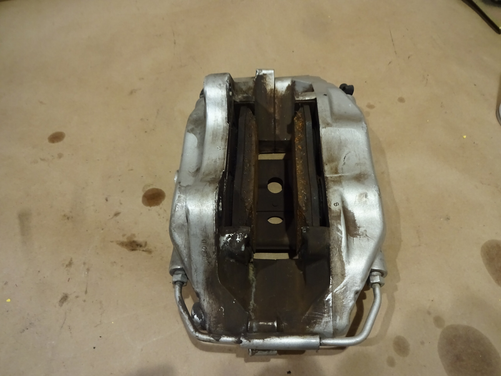Maserati 4200 Coupe Spyder RH Right Front Brake Caliper Silver P/N  200050
