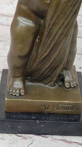 FIGURA DESNUDA Hombre NIÑO JOVEN ESTATUA DE BRONCE FIGURA ART DECO ESCULTURA Firmada - Imagen 9 de 10