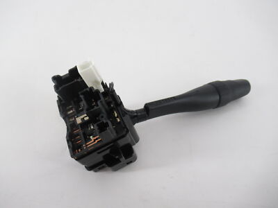 Genuine OEM Nissan 25540-2Y970 Turn Signal Switch 01-04 Pathfinder