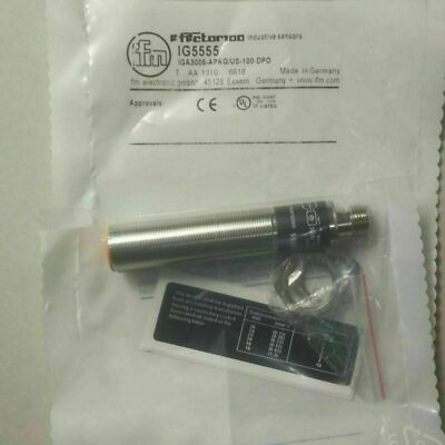 1Pcs New IG5555 IGA3005-APKG/US-100-DPO Proximity Switch