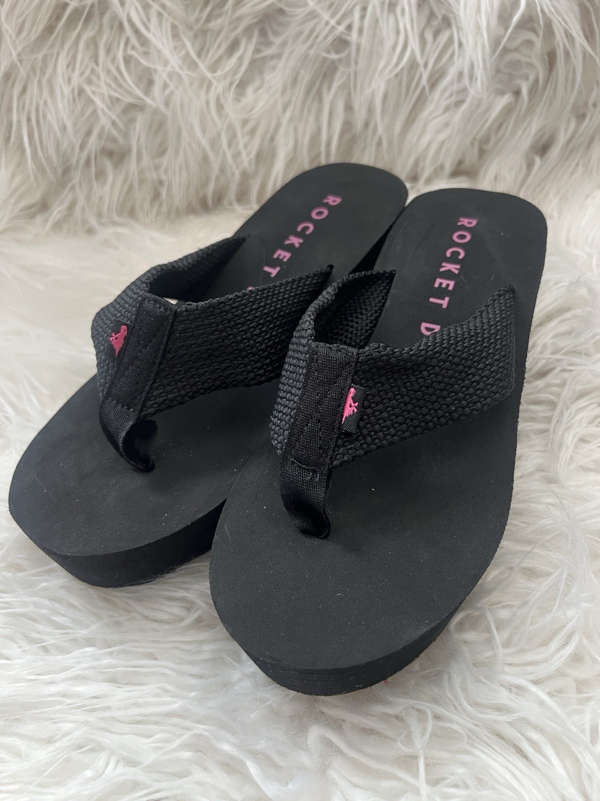 Rocket Dog Women's Black Crush 3” Platform Flip Flop Thong Sandal Size 9 M NWT