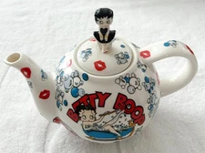 The Many Faces of Betty Boop Teapot 2003 Cardew Never Used Vintage 6.5" Tall