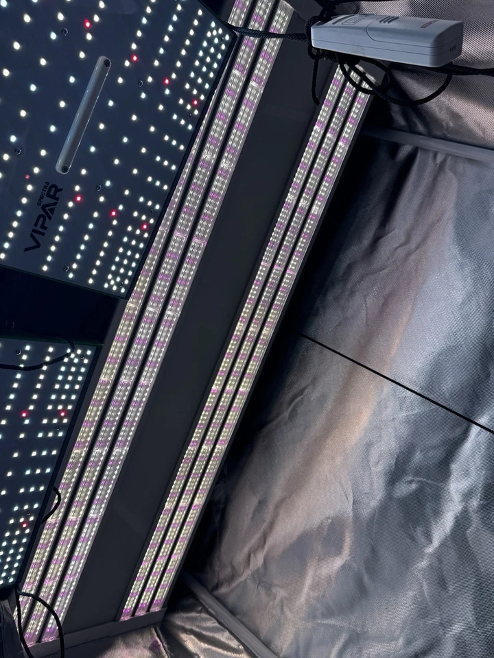 ELECTRIC SKY ES300 V3 Wideband LED Grow Light (330W 100-240-277VAC 50/60Hz) - Image 4 of 4