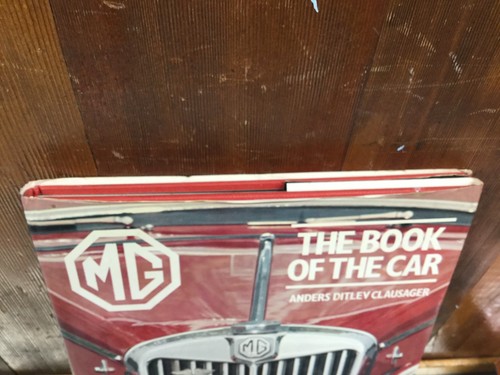 MG • The Book Of The Car. By Anders Ditlev Clausager. Used. KMG1335 - Picture 2 of 11