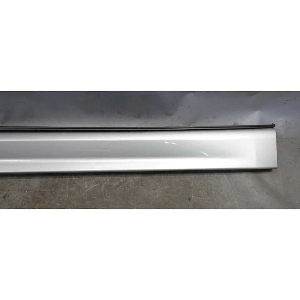 12-18 BMW F30 F31 Serie 3 4 puertas M Lado Izquierdo Falda Panel Roca Plateado Glaciar Fabricante de Equipo Original Foto 2 de 4