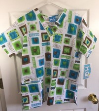 Scrub XS Women's Top New With Tags H.Q. Hearts Multi Colors Cute Fun Pattern