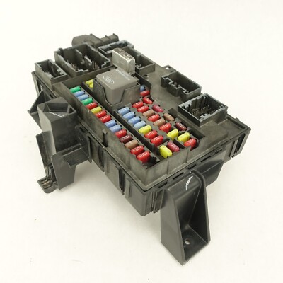 2008 2009 Ford Expedition Cabin Fuse Junction Box GEM BCM Body Control Module