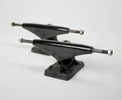 Vintage 1980s 90s Zorlac Skateboard Original NOS Deadbolt Trucks