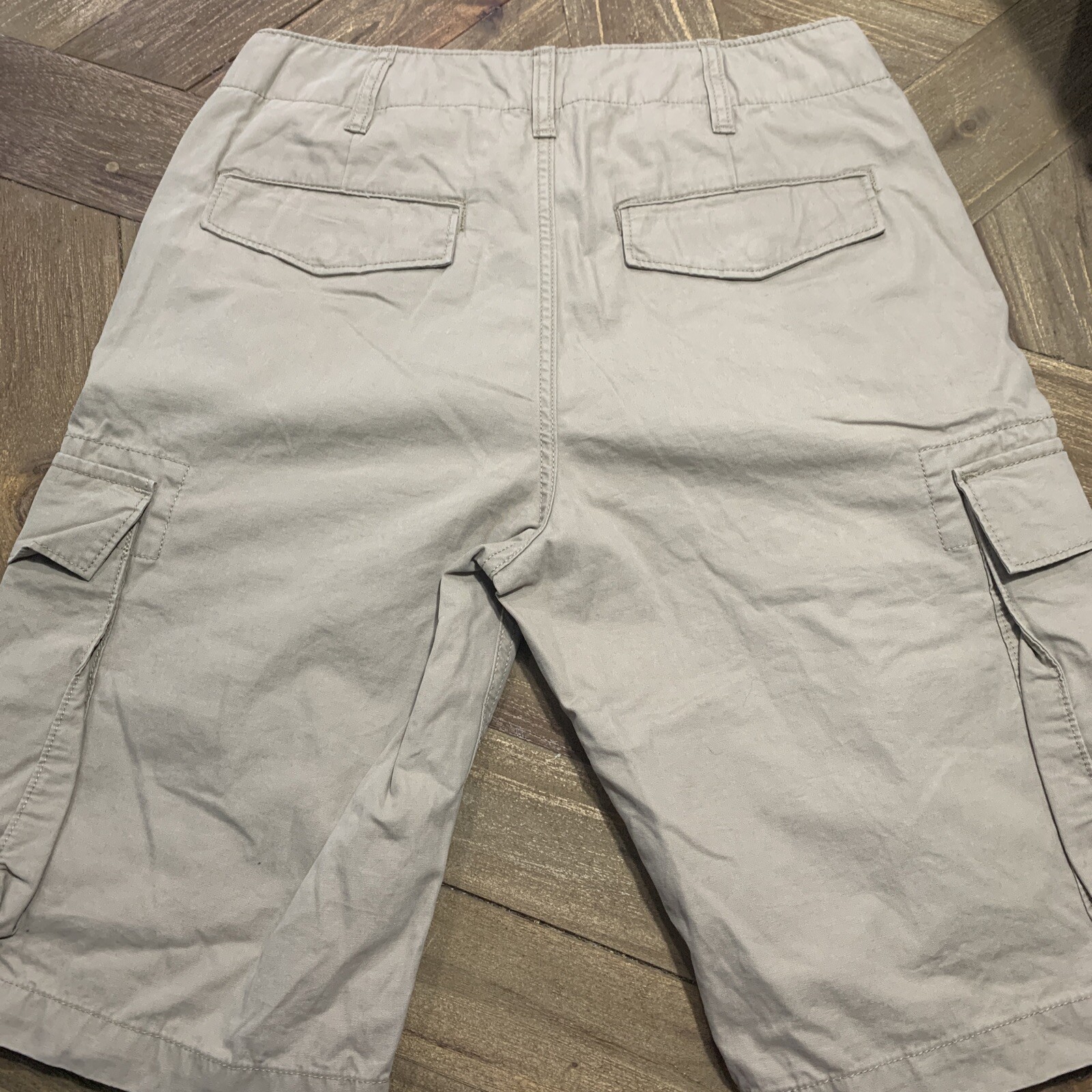 GAP Khaki Cargo Lived in Shorts Men's Size 29 Khaki 1… Gem