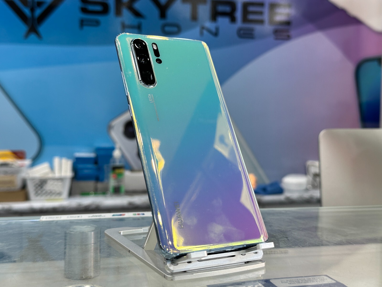 Huawei P30 Pro 128GB Breathing Crystal Unlocked Good Condition WARRANTY