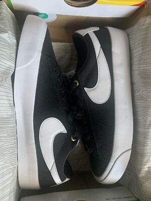 Nike Blazer Low Pro SB Black White 2021 - Size 6M