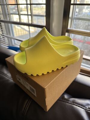 Size 13 K- New Adidas Yeezy Slide Kids Glow Green | eBay