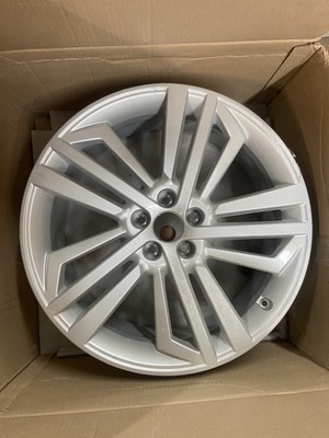 Audi Wheel 80A-601-025-AE