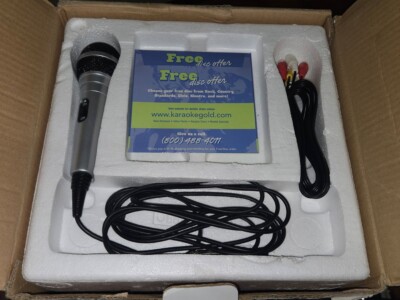 Memorex MKS5636 CD + Graphics Karaoke system with Video Camera