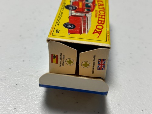 Matchbox Lesney #29 Fire Pumper Truck in Original E4 Box - Picture 15 of 16