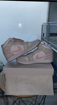 Air Jordan 1 Mid SE