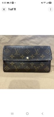 Authentic Louis Vuitton Monogram Sara Sarah Wallet with C. O. A. 