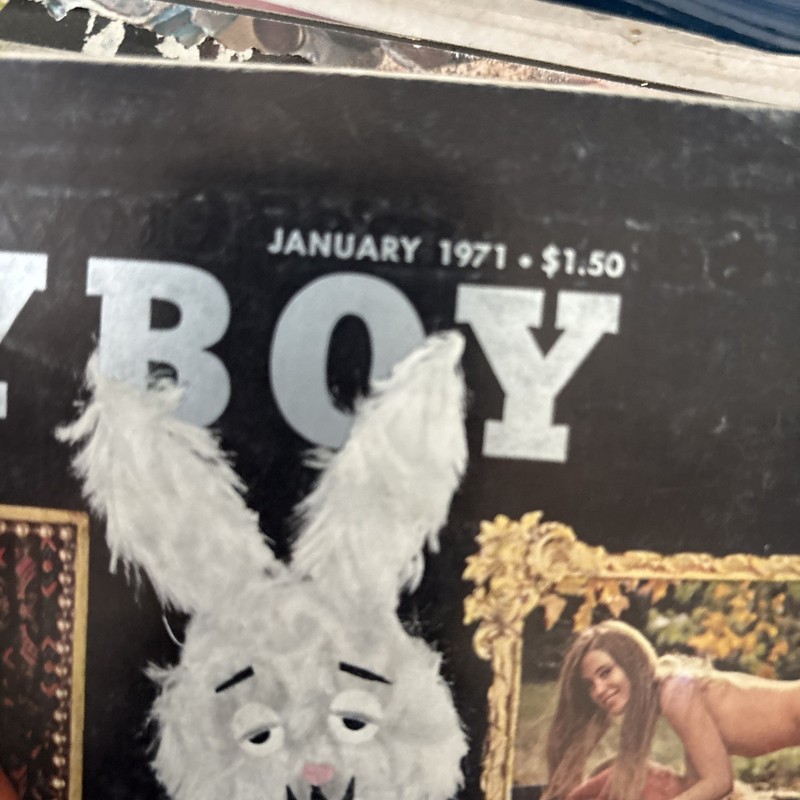 Vintage Playboy Magazine January 1971 Centerfold Intact Vargas Gatefold