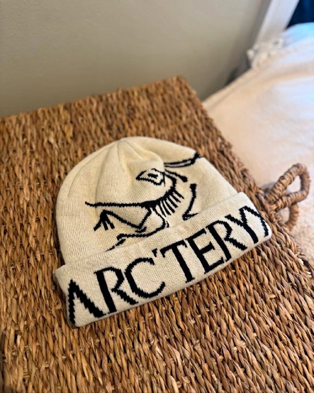 25+ Arc'teryx Solid Hats for Men for sale | Updated Oct 2026