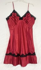 Vtg VICTORIA'S SECRET GOLD LABEL Red Satin Chemise Fairy Whimsical Pleat Dress L