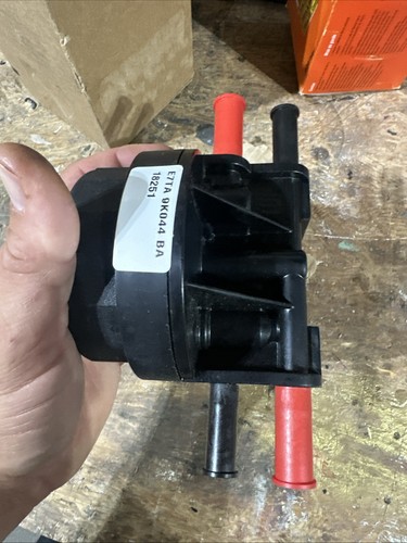 Depósito de tanque de combustible de fábrica original Ford E6TZ-9K044-a OEM - Imagen 3 de 6