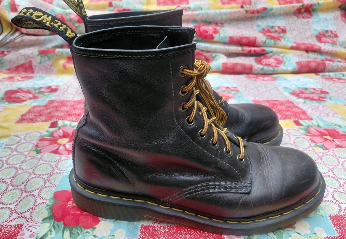 Dr. Martens 1640 Combat Boots for Women for sale | eBay display picture 1