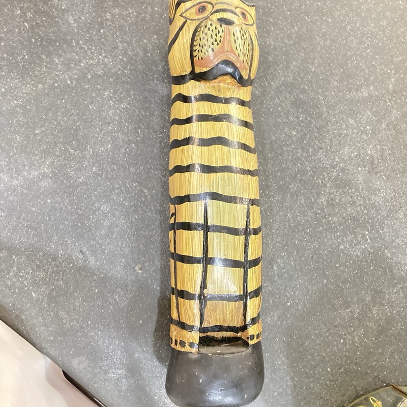 Wood Cat Carving